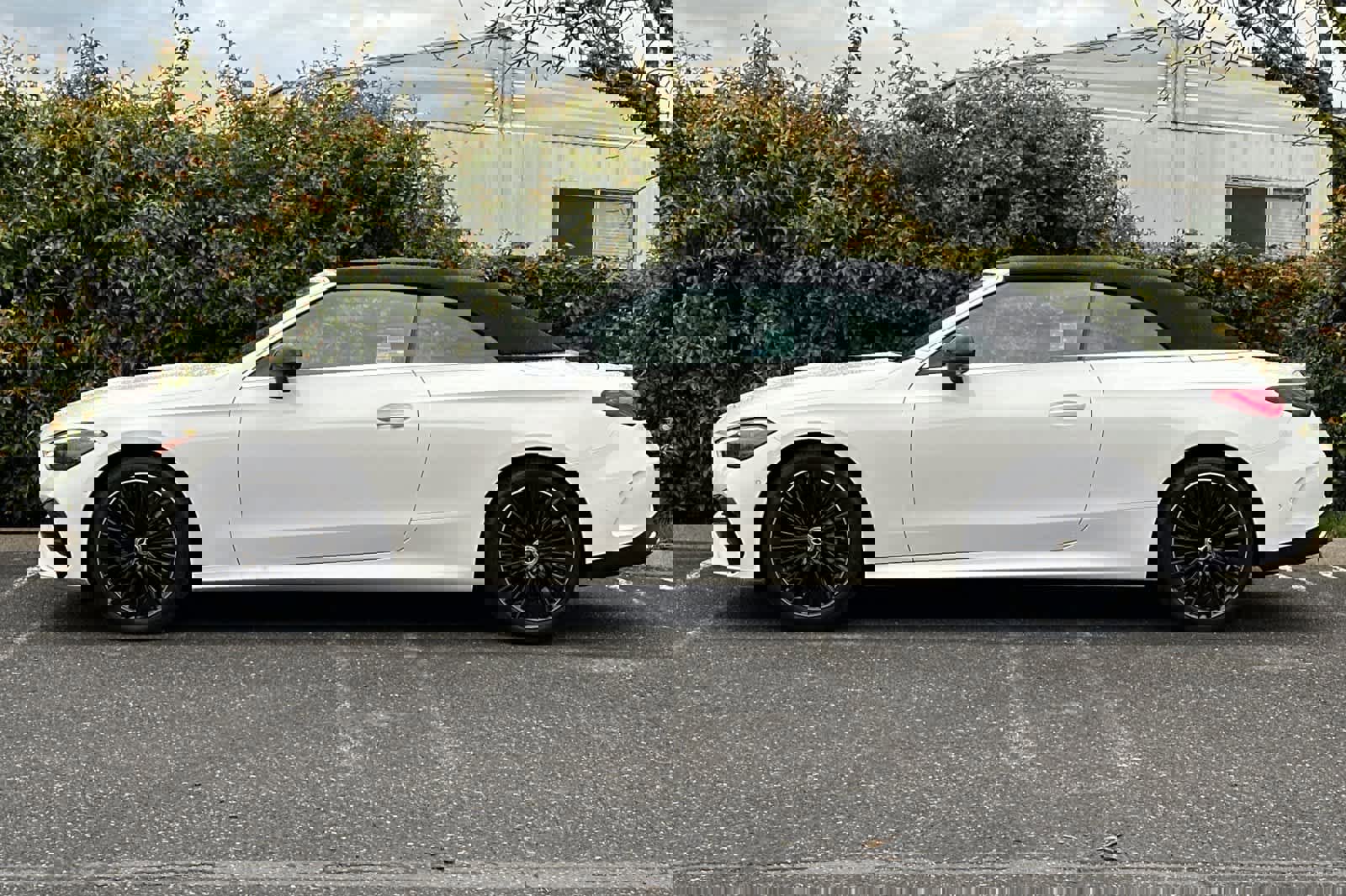 New 2026 Mercedes-Benz CLE 300 4MATIC Cabriolet image 6