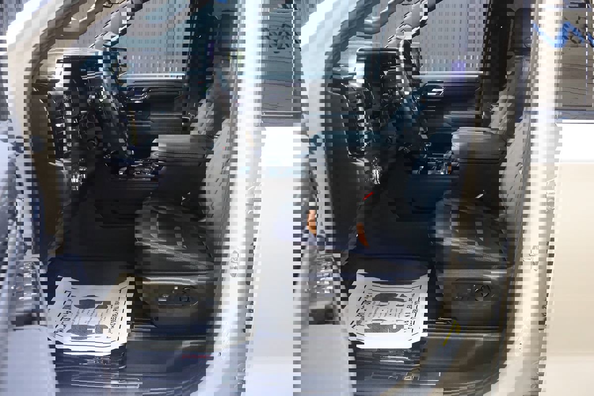 Used 2026 GMC Sierra 1500 AT4 w/ AT4 Premium Package image 51