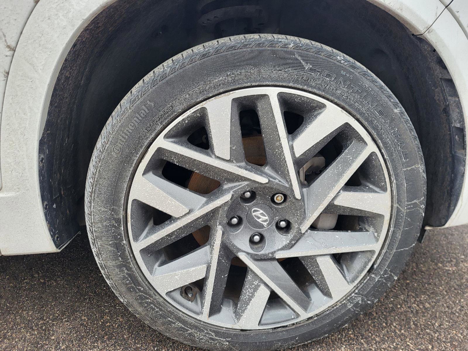 Used 2023 Hyundai Santa Fe Calligraphy image 12