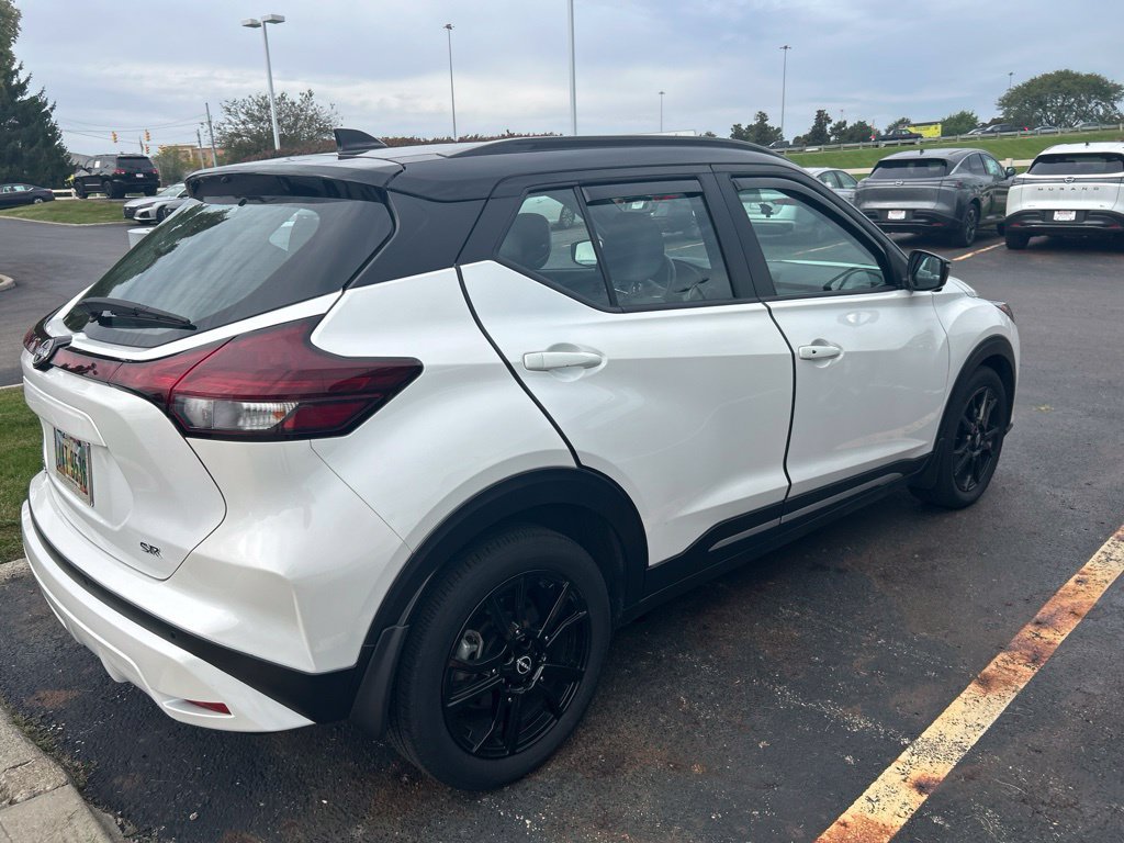 Certified 2023 Nissan Kicks SR w/ SR Premium Package FWD image 3