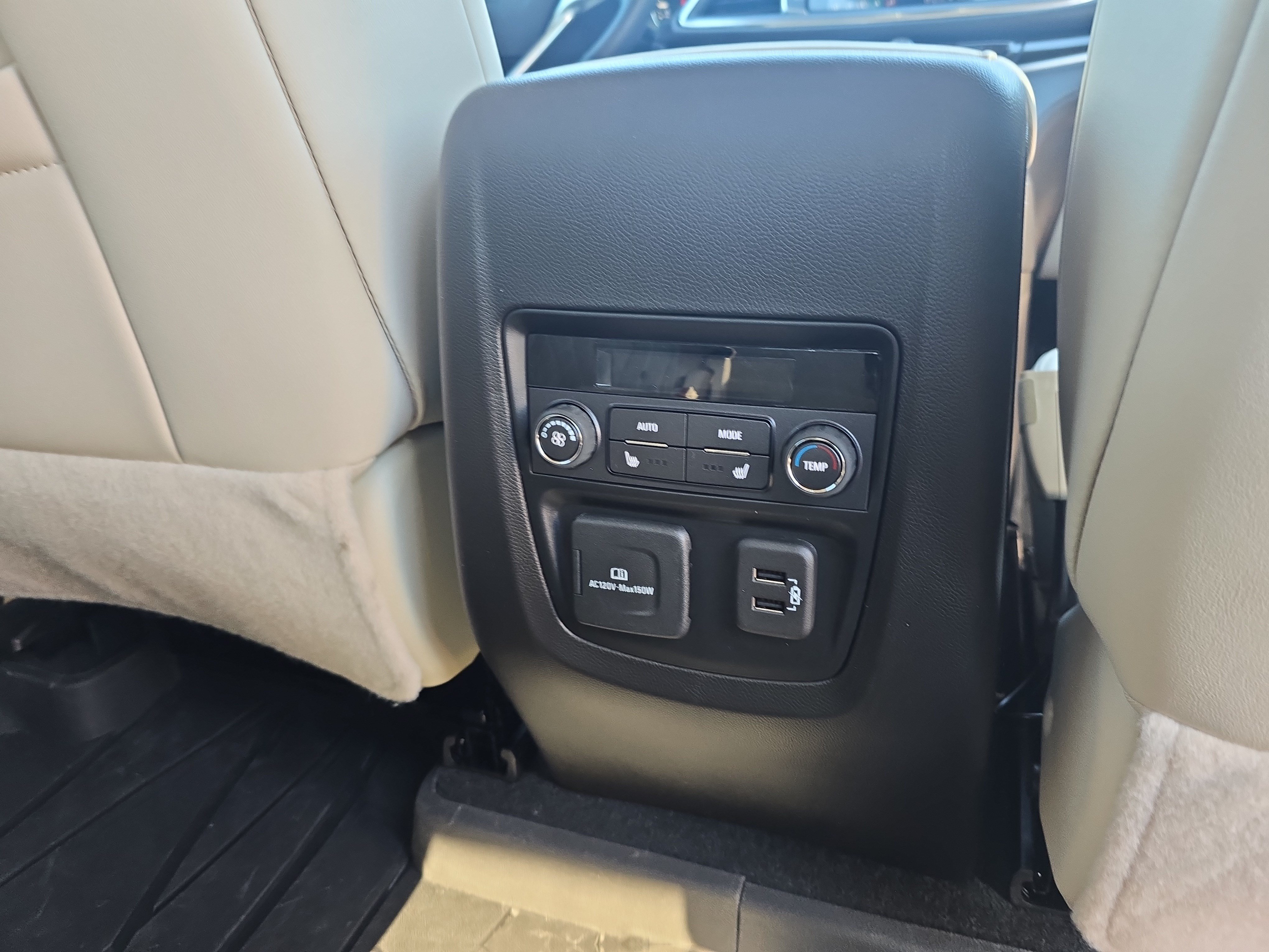 Used 2024 Buick Enclave Avenir w/ Avenir Technology Package FWD image 12