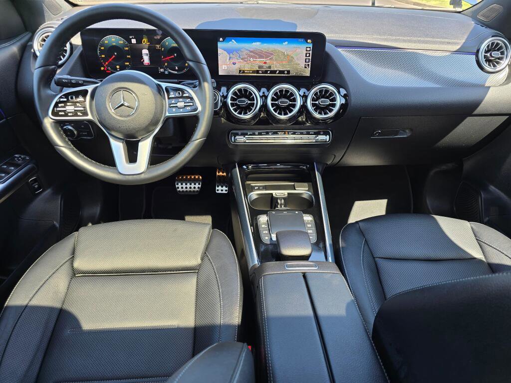 Used 2022 Mercedes-Benz GLA 250 4MATIC image 13