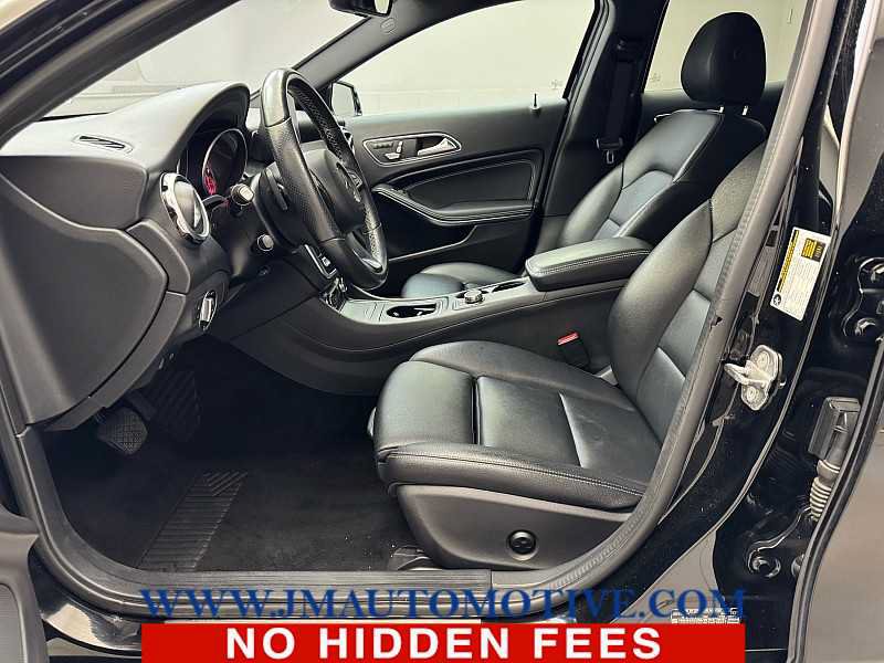 Used 2018 Mercedes-Benz GLA 250 4MATIC image 13