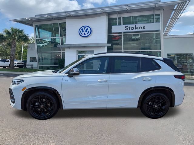 New 2026 Volkswagen Tiguan SE R-Line FWD image 7
