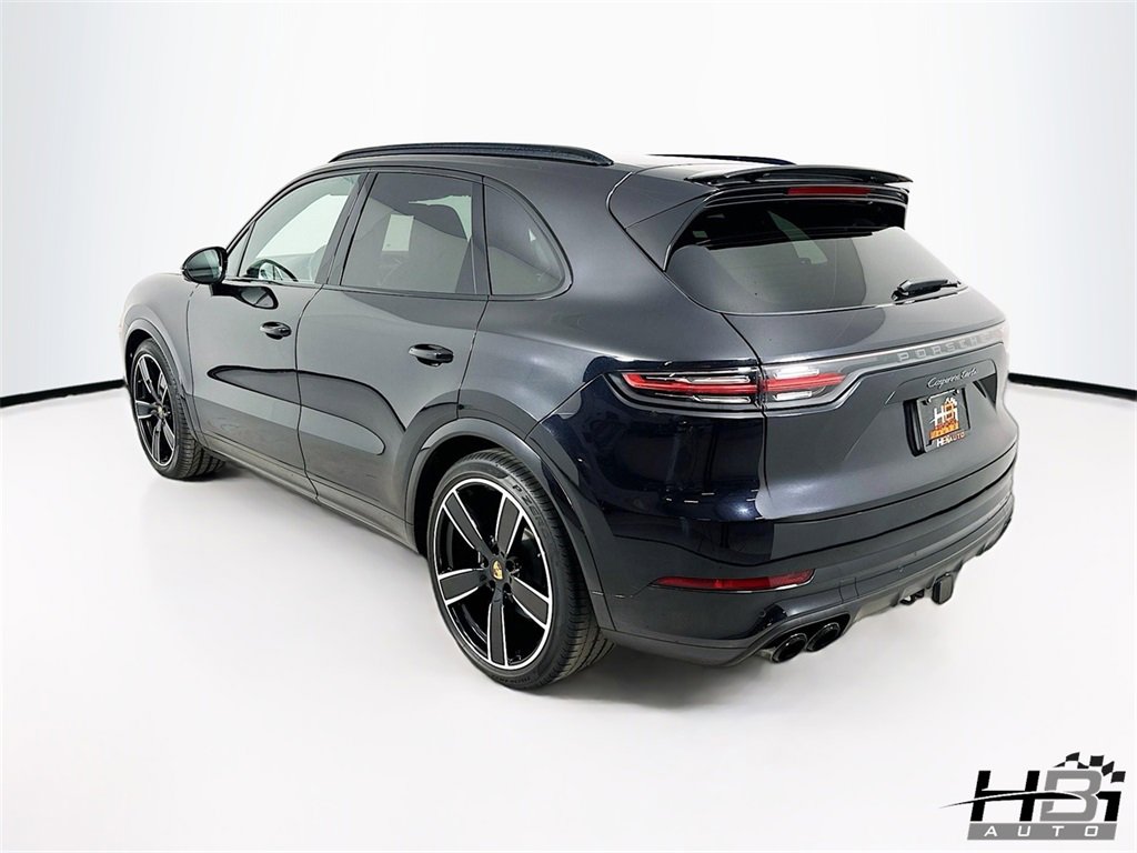 Used 2021 Porsche Cayenne Turbo image 8