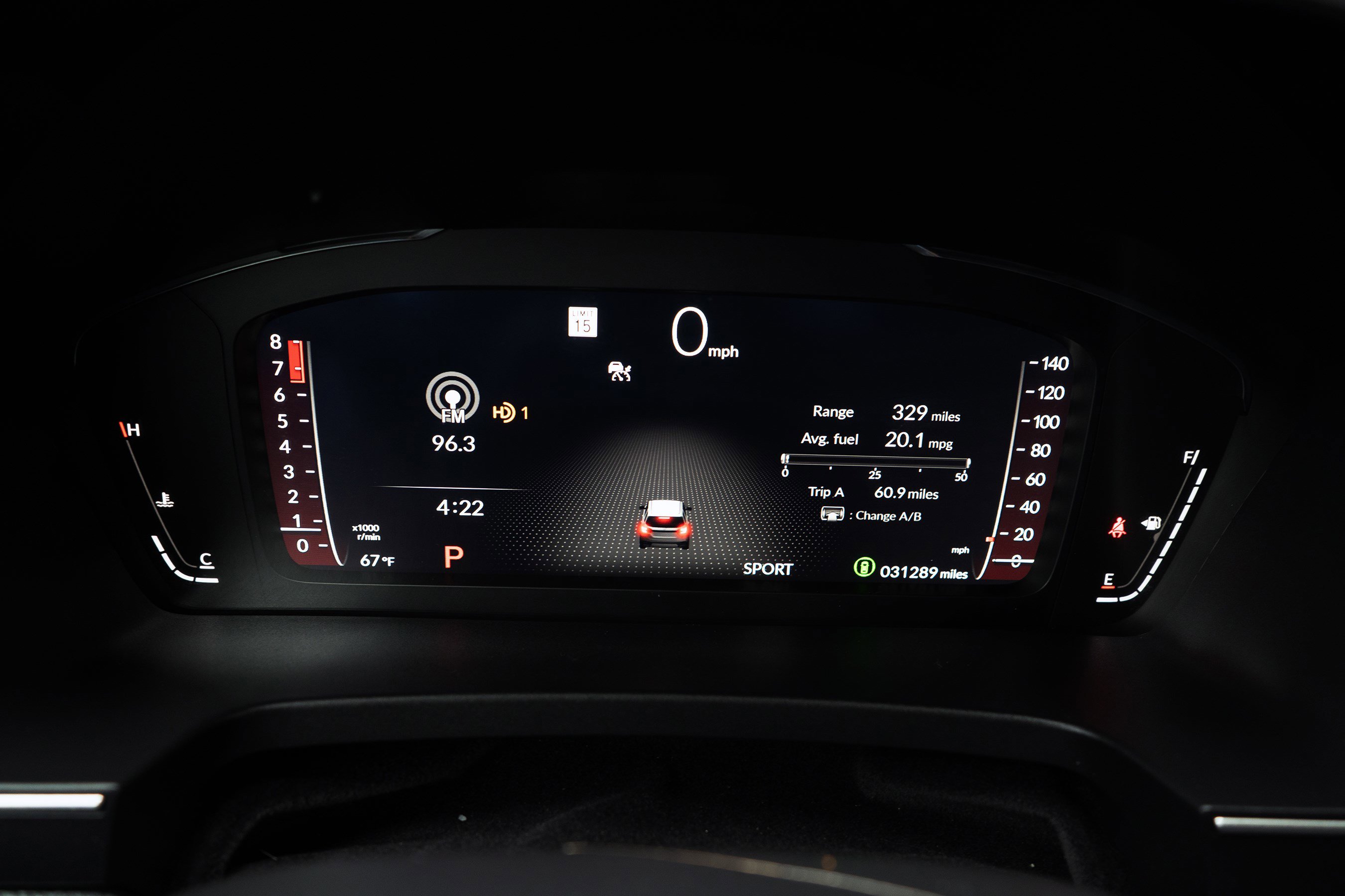 Used 2025 Honda Pilot Black Edition image 23