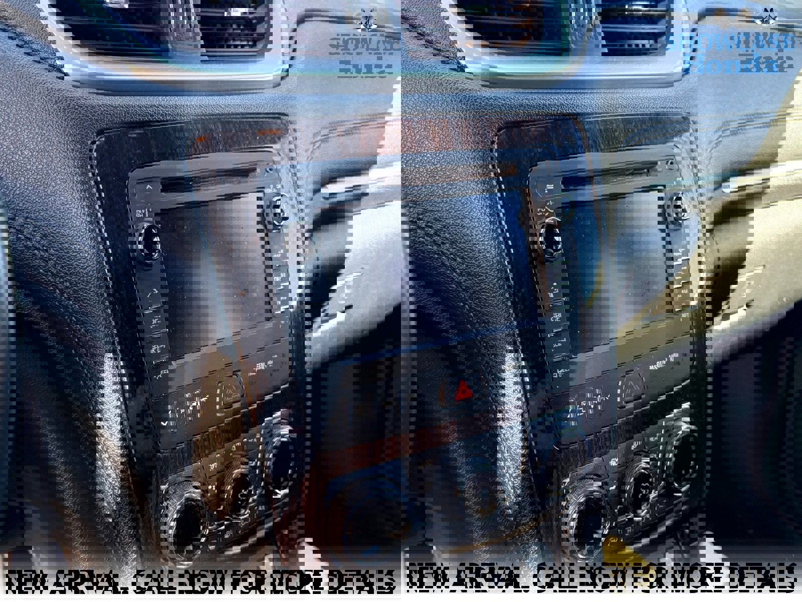 Used 2015 Chevrolet Traverse LT image 10