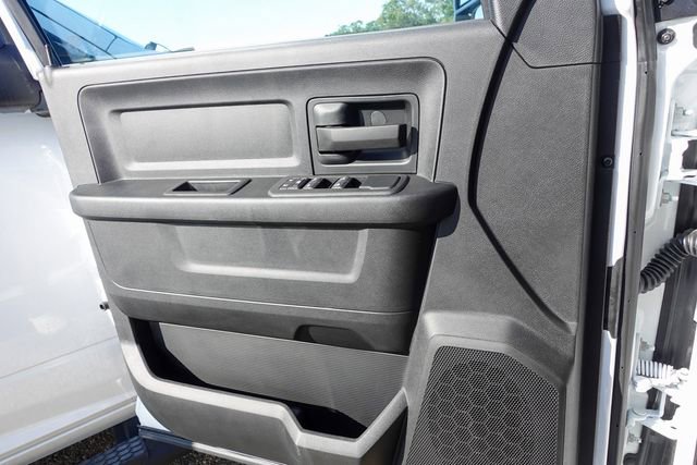 New 2025 RAM 2500 Tradesman w/ Chrome Appearance Group image 16