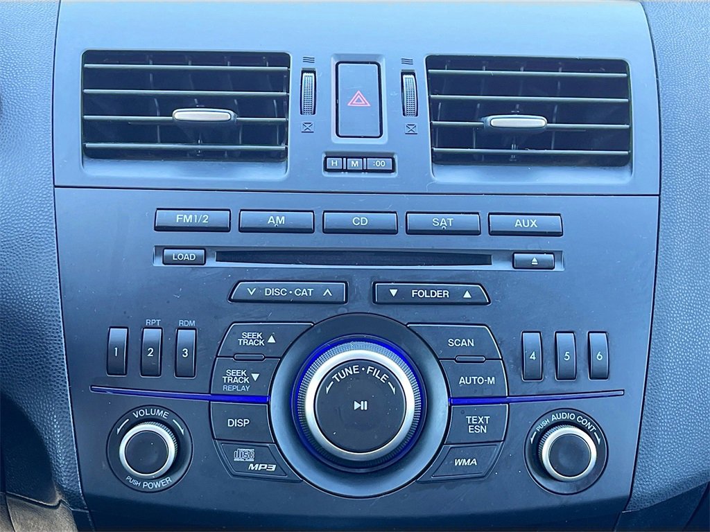 Used 2013 MAZDA MAZDA3 i Touring image 29