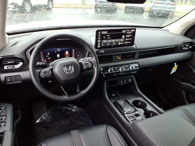 Certified 2026 Honda Passport RTL image 5