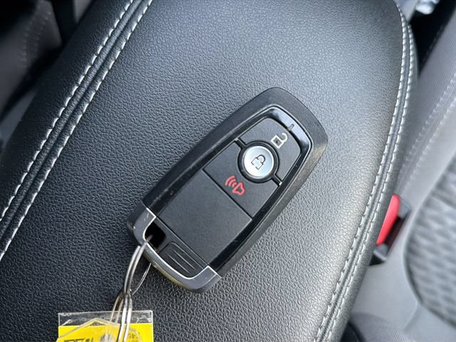 Used 2022 Ford Escape SE FWD image 26