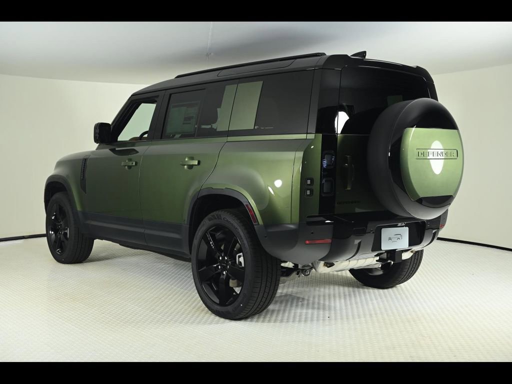 New 2026 Land Rover Defender 110 S image 3