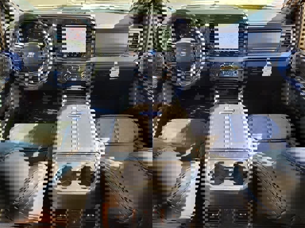 New 2025 Ford F250 Platinum image 12