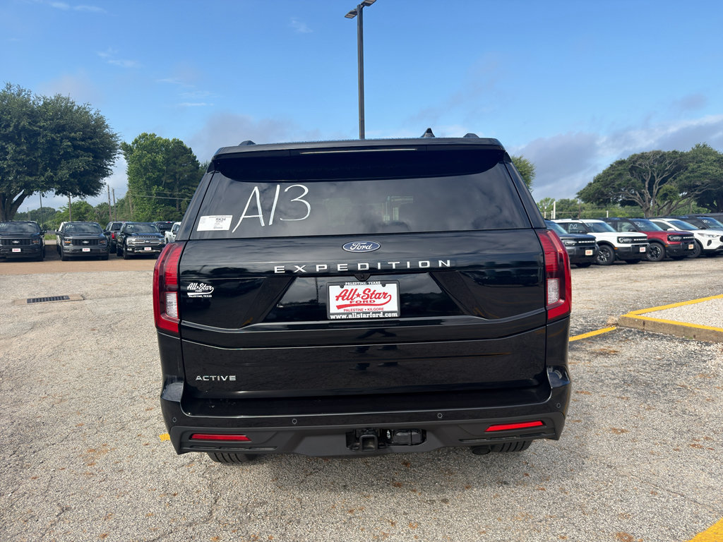 New 2026 Ford Expedition Active RWD image 6