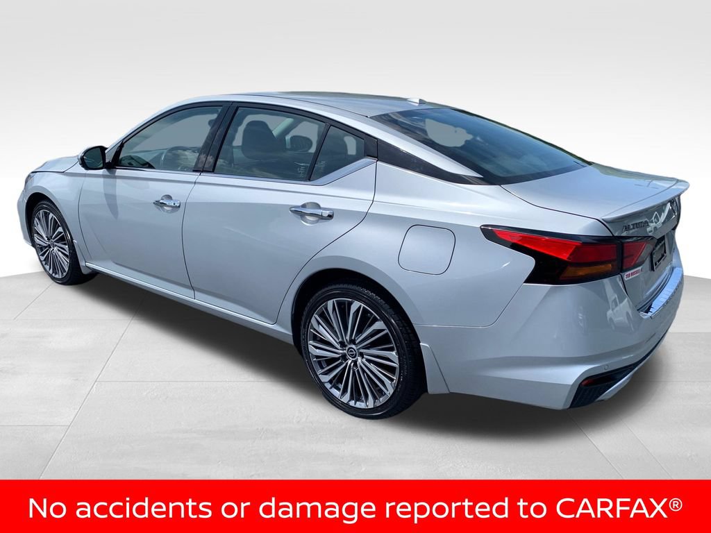 Used 2023 Nissan Altima 2.5 SL AWD/4WD image 4