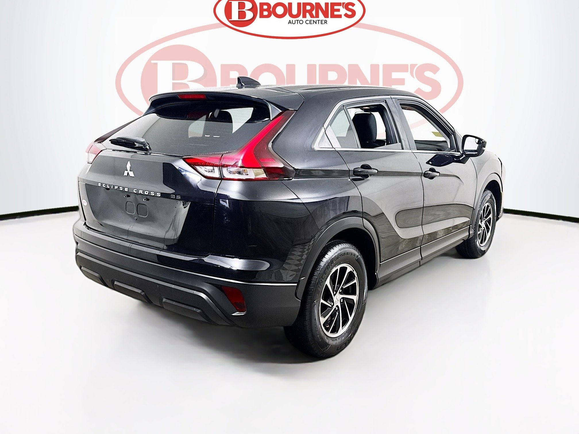 Used 2024 Mitsubishi Eclipse Cross ES AWD/4WD image 8