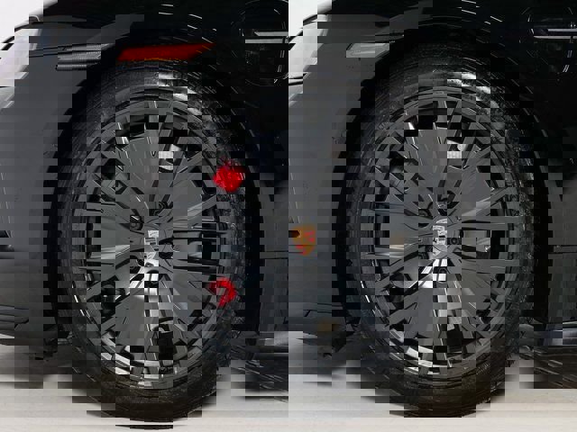 New 2026 Porsche Taycan GTS image 35