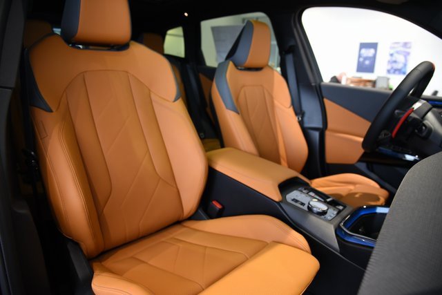 New 2025 BMW X3 M50 w/ Premium Package image 21