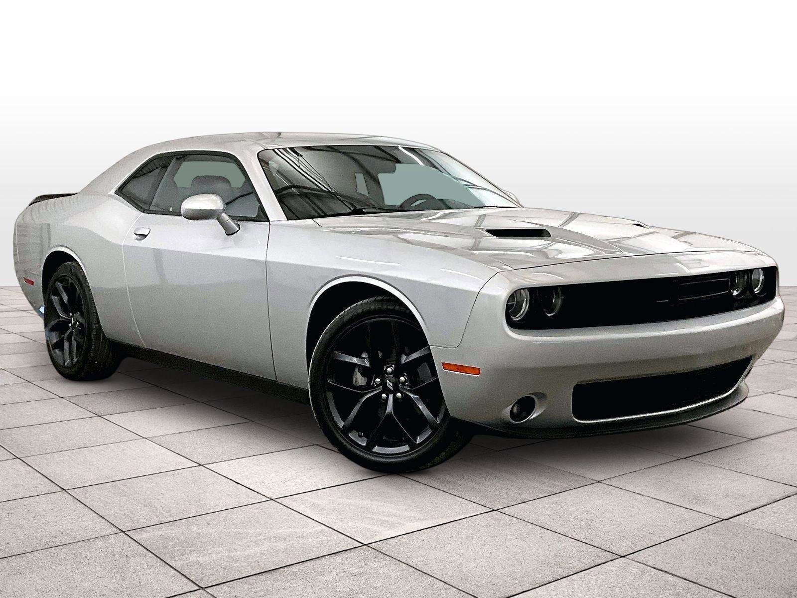 Used 2022 Dodge Challenger SXT w/ Blacktop Package image 2