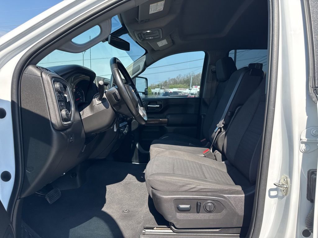 Used 2023 Chevrolet Silverado 2500 LT image 15