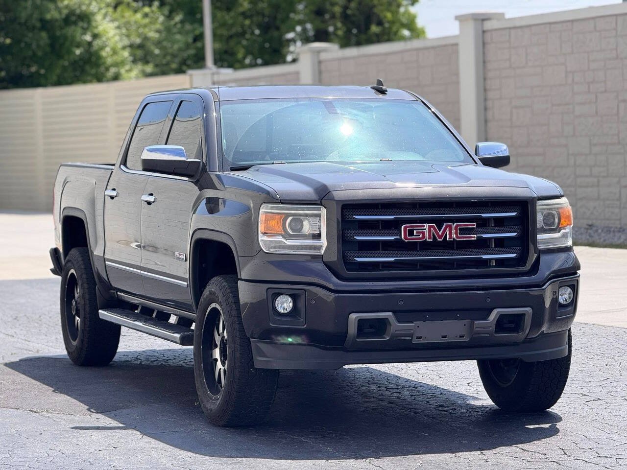 Used 2015 GMC Sierra 1500 SLT AWD/4WD image 4