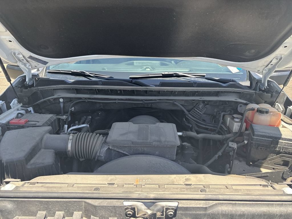 Certified 2022 GMC Sierra 2500 AT4 w/ Snow Plow Prep/Camper Package AWD/4WD image 33