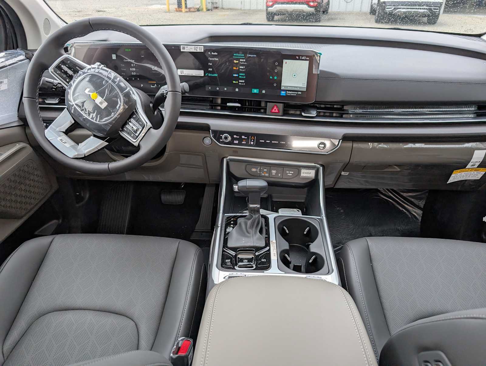 New 2026 Kia Carnival SX FWD image 12