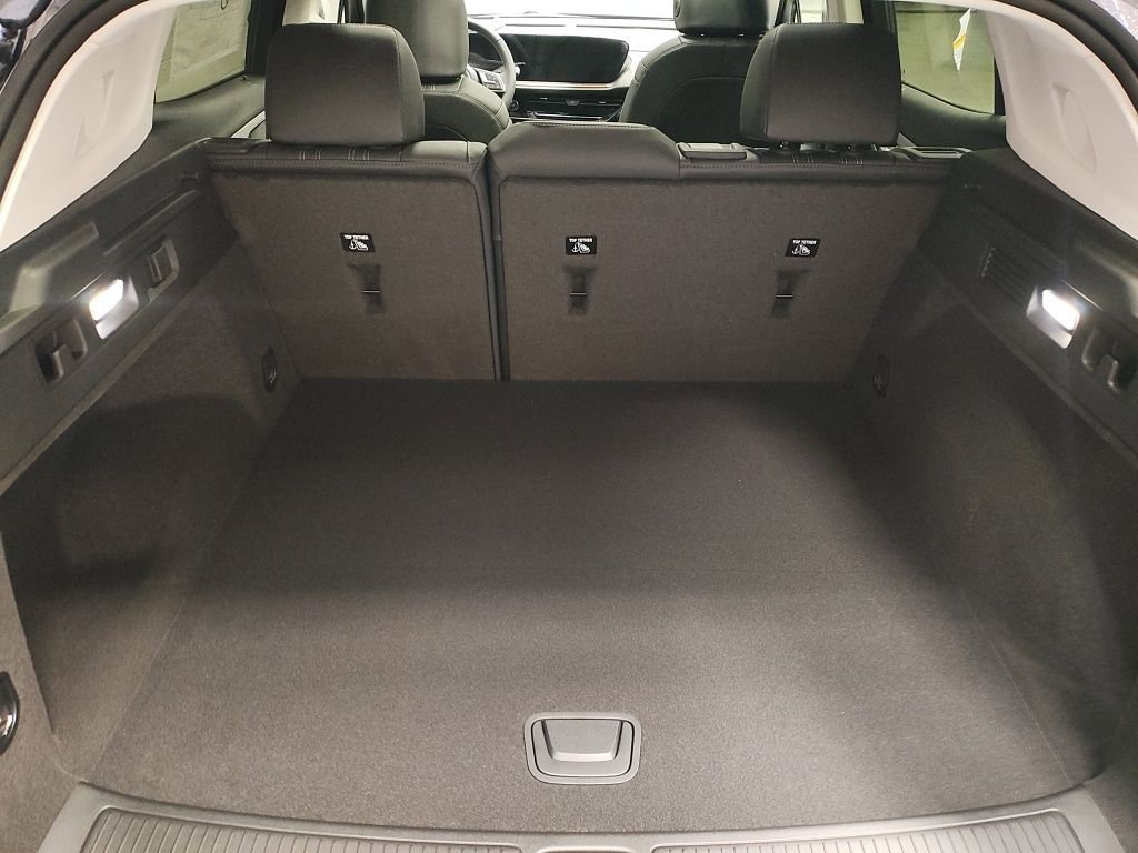 New 2026 Buick Envision Avenir image 16