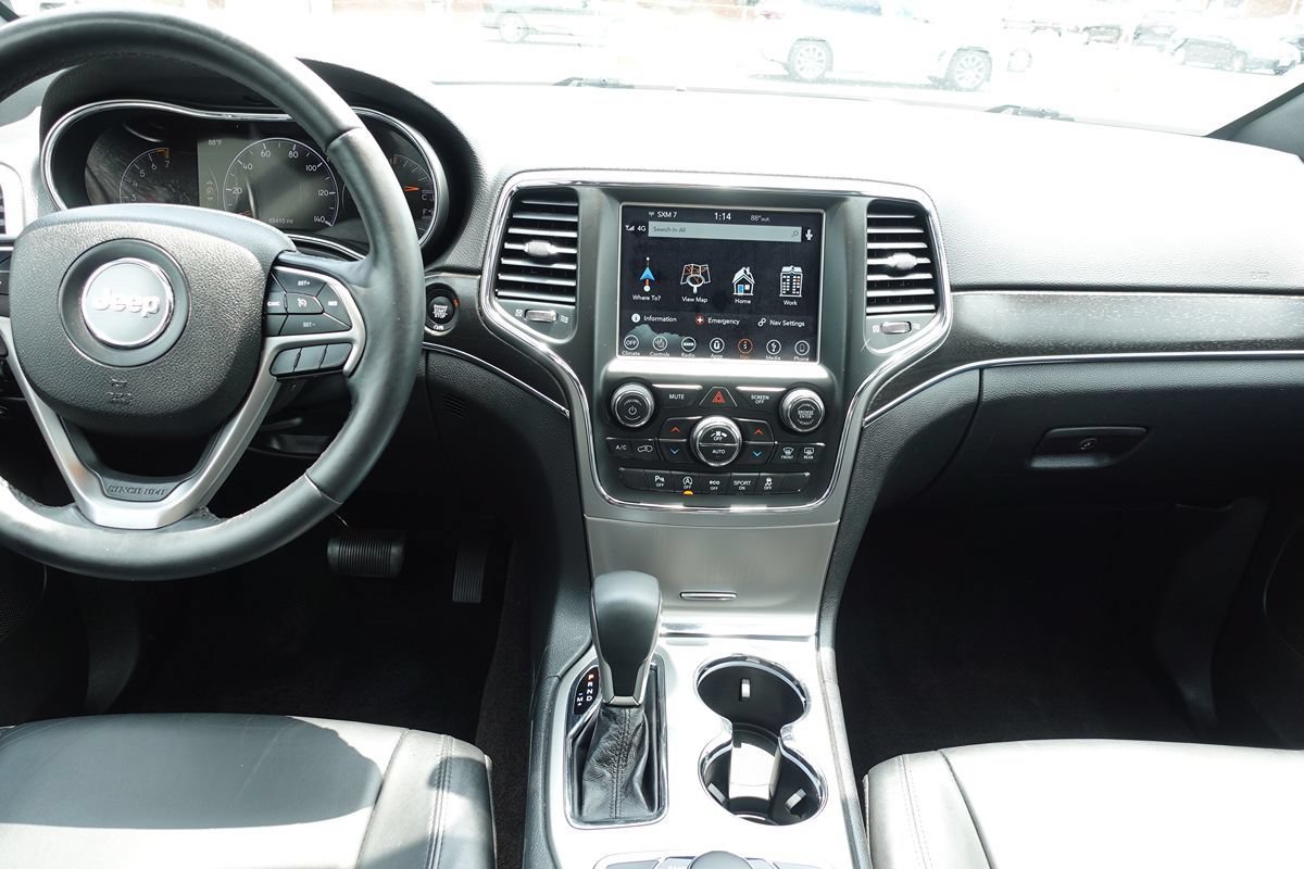 Used 2018 Jeep Grand Cherokee Limited AWD/4WD image 44