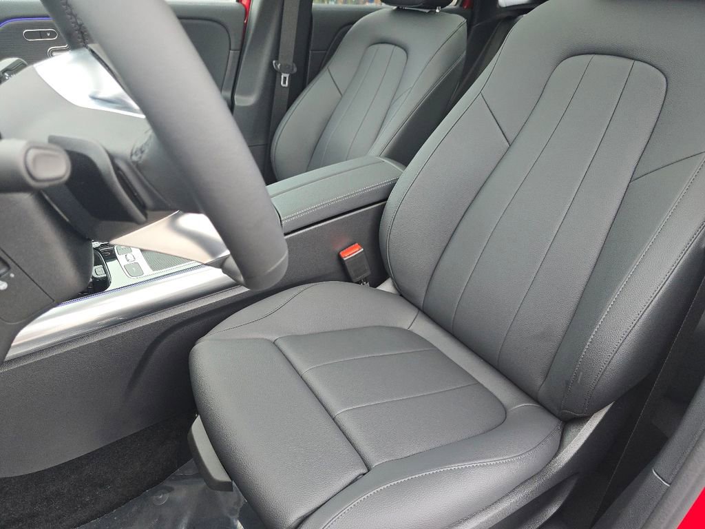 New 2026 Mercedes-Benz GLA 250 4MATIC image 23