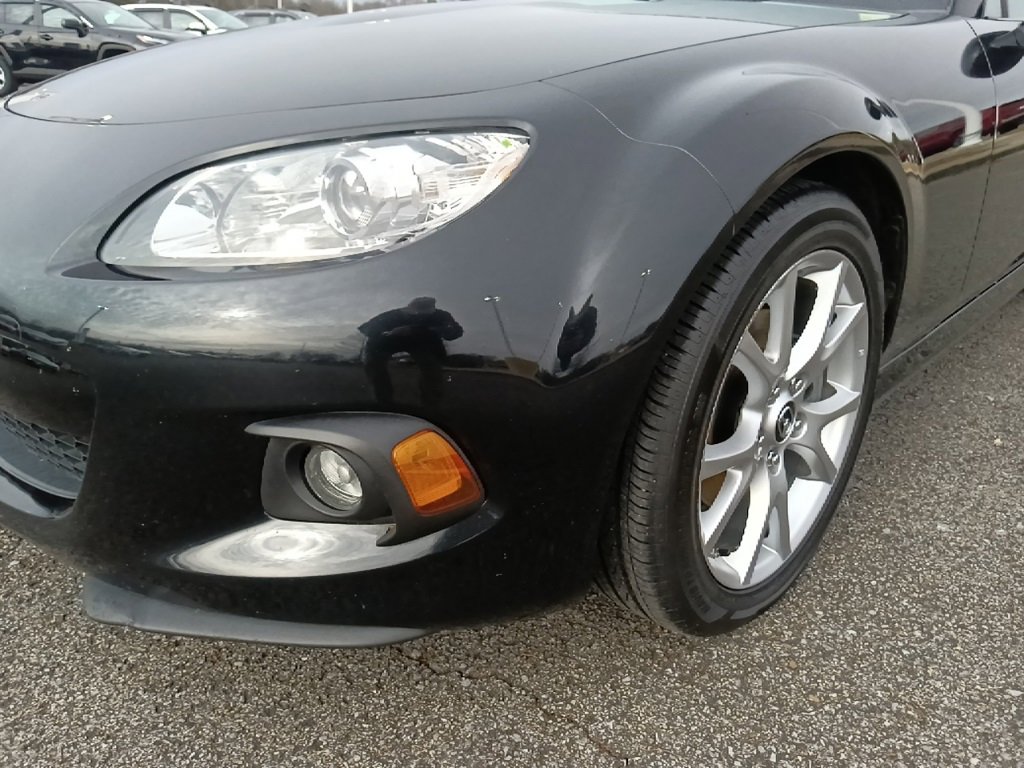 Used 2015 MAZDA MX-5 Miata Grand Touring w/ Premium Package image 9