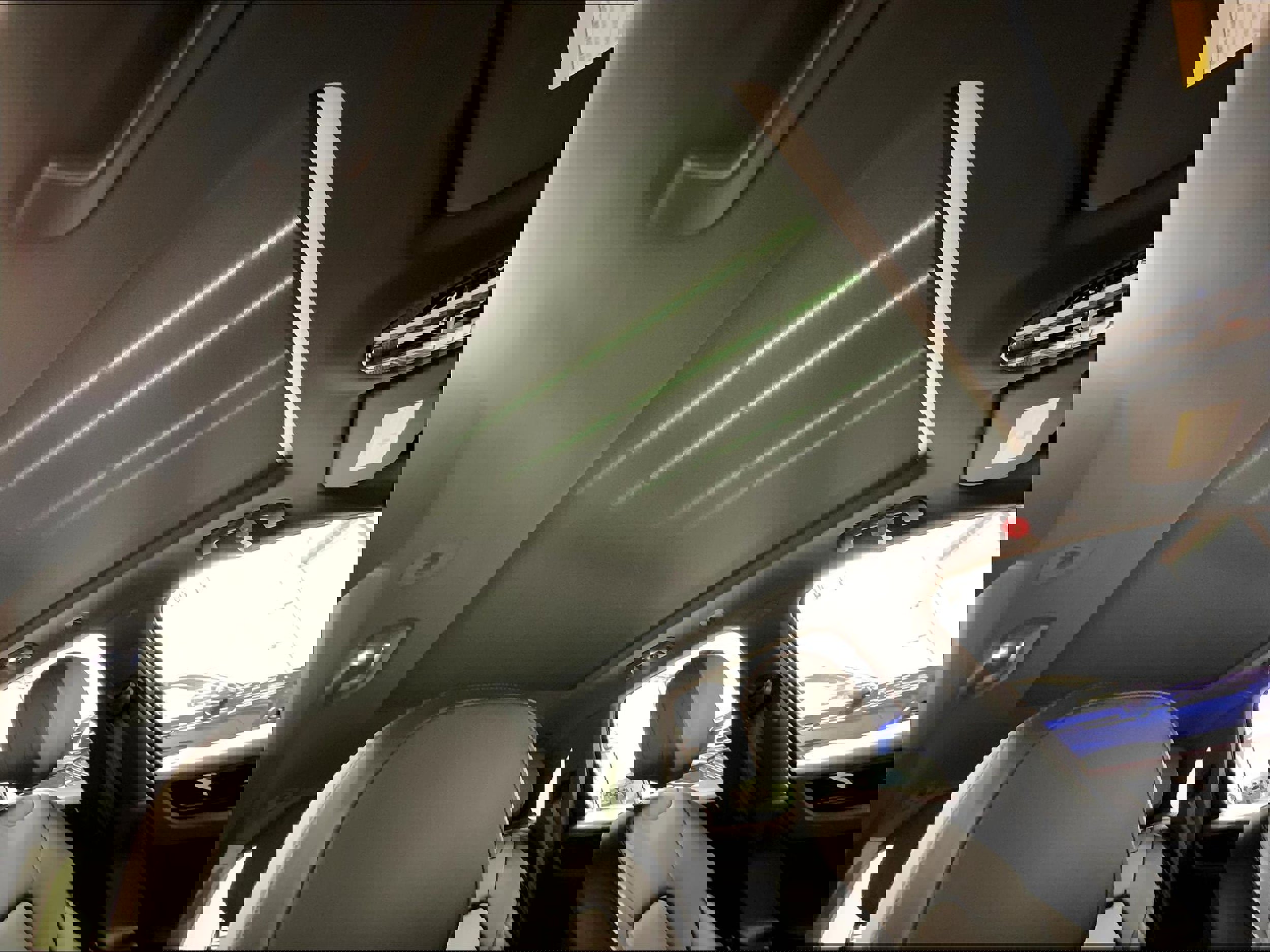 Used 2022 Porsche Cayenne E-Hybrid image 26