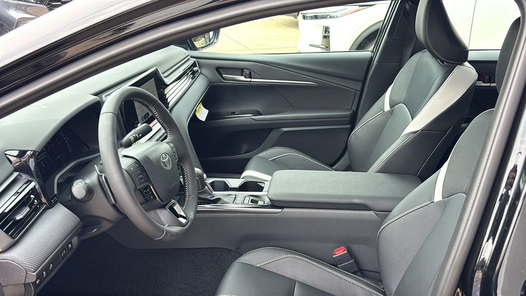 New 2026 Toyota Camry SE FWD image 25