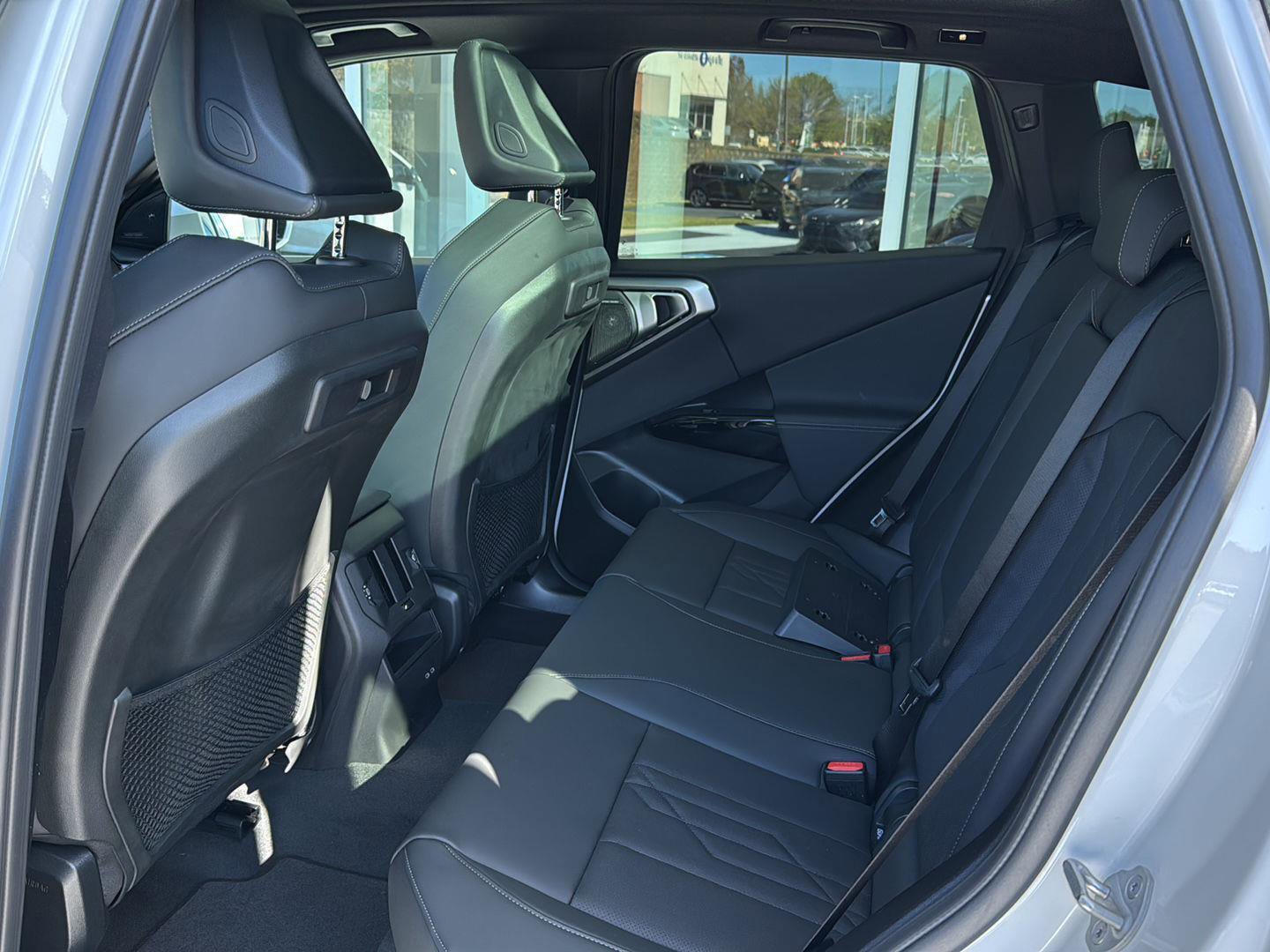 New 2026 BMW X3 xDrive30 w/ Premium Package image 9