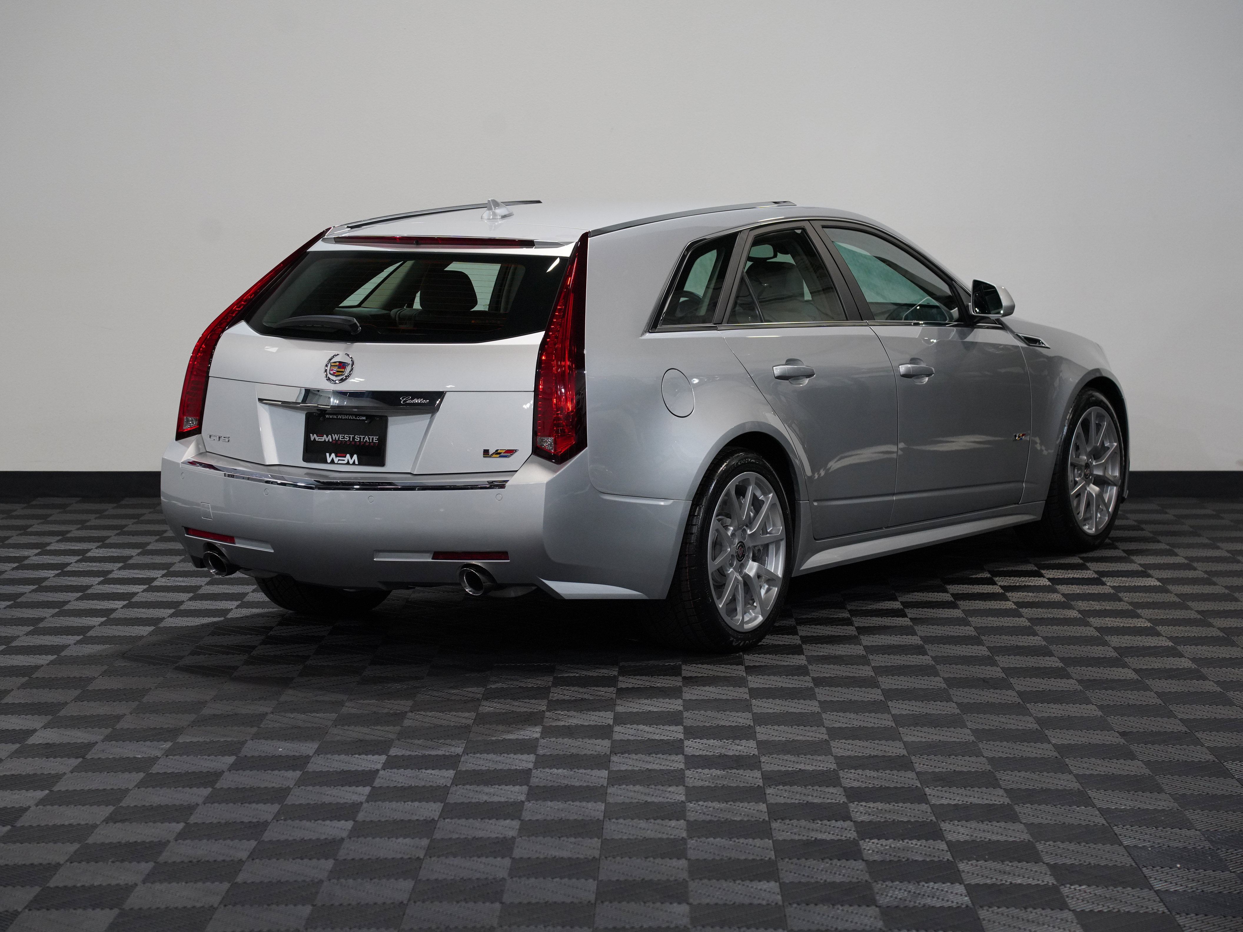 Used 2013 Cadillac CTS V image 6
