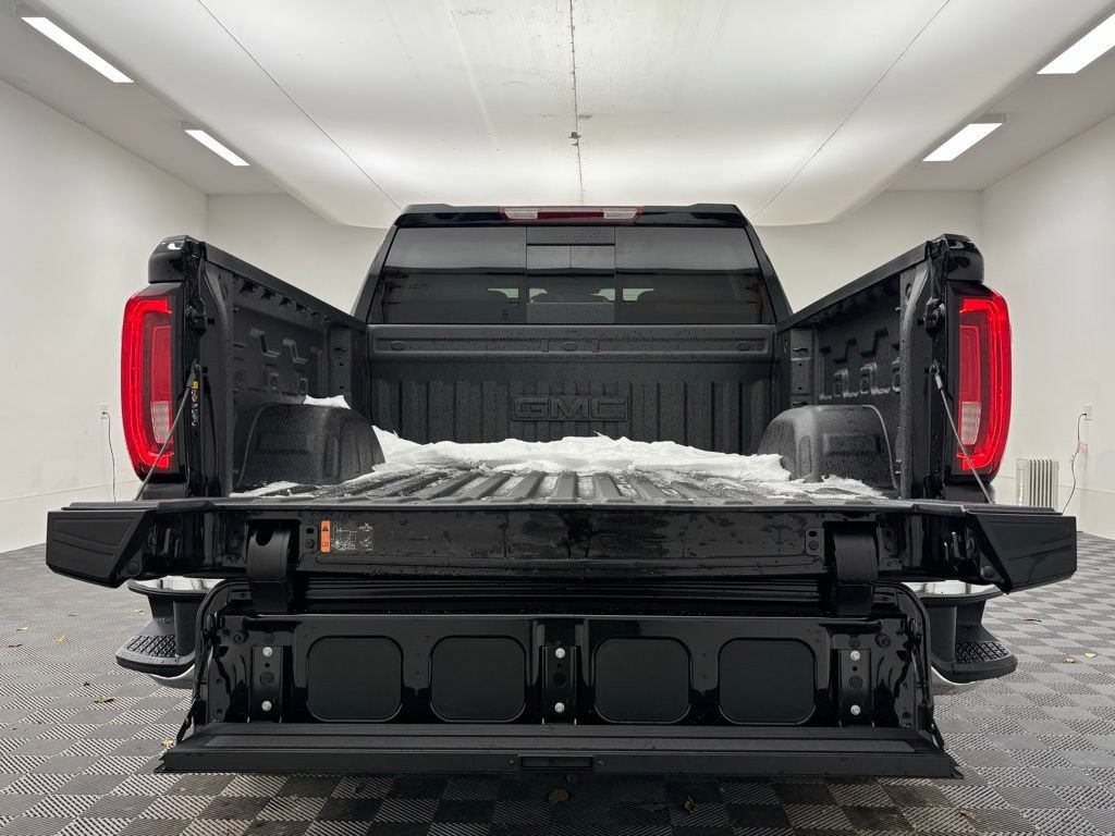 New 2026 GMC Sierra 1500 SLT w/ SLT Premium Plus Package image 10