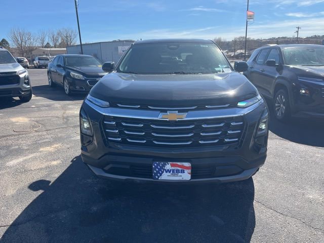 Used 2025 Chevrolet Equinox LT image 2