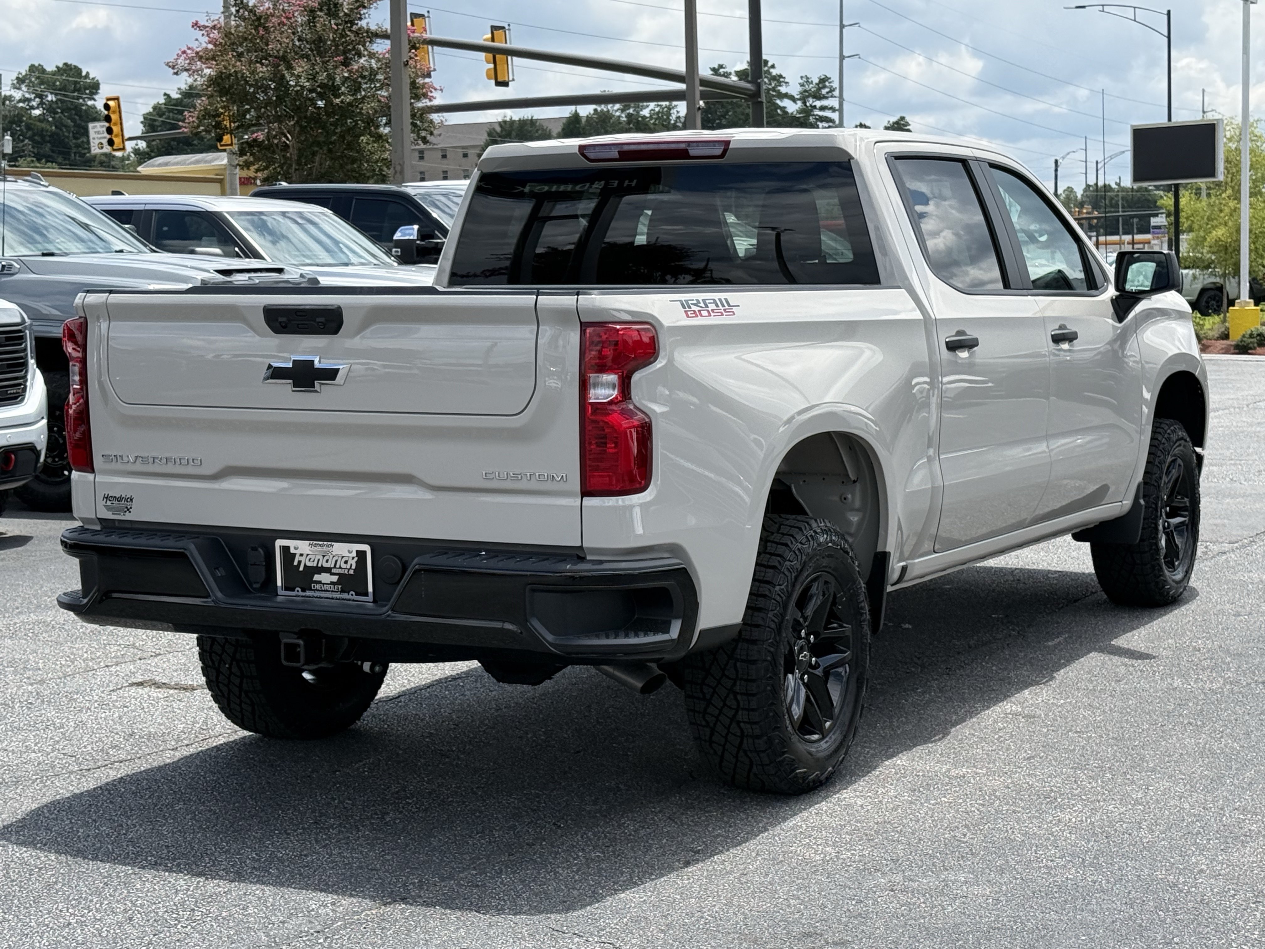 New 2026 Chevrolet Silverado 1500 Custom Trail Boss AWD/4WD image 10