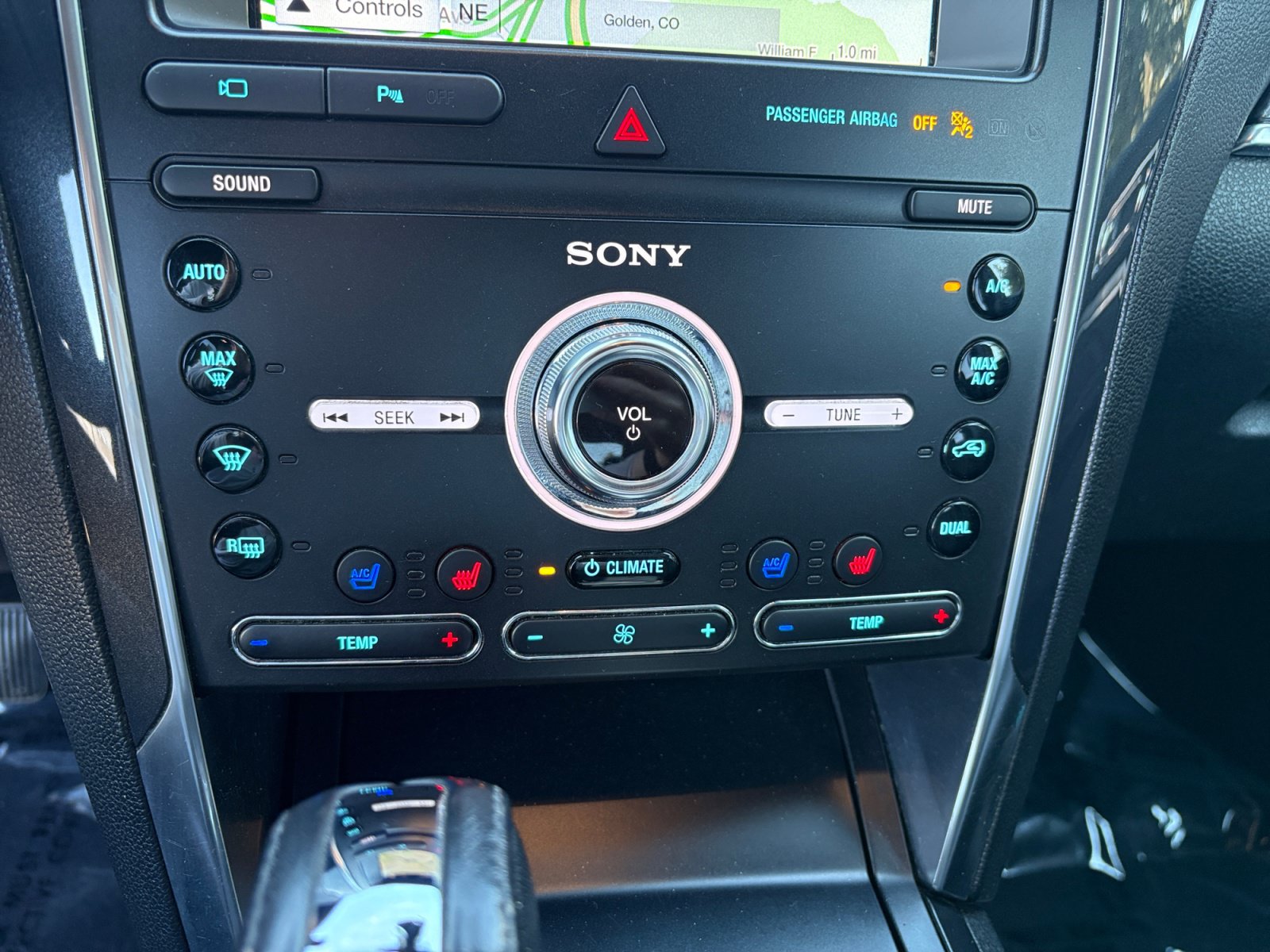 Used 2019 Ford Explorer Sport w/ Equipment Group 401A AWD/4WD image 29