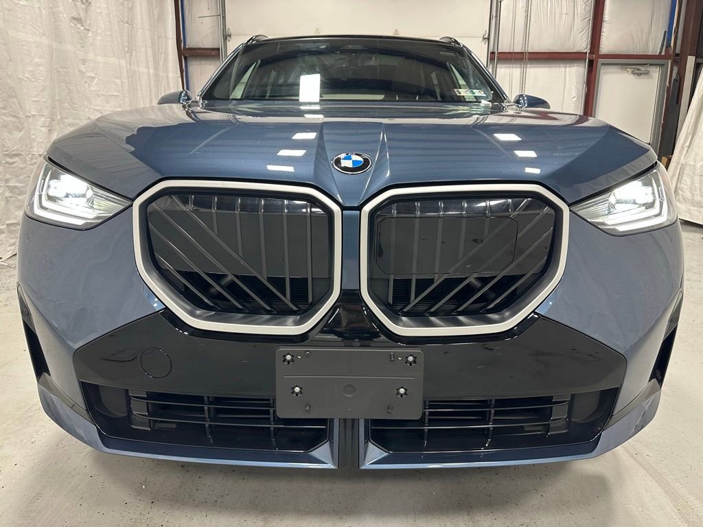 Used 2025 BMW X3 xDrive30i w/ M Sport Package image 2