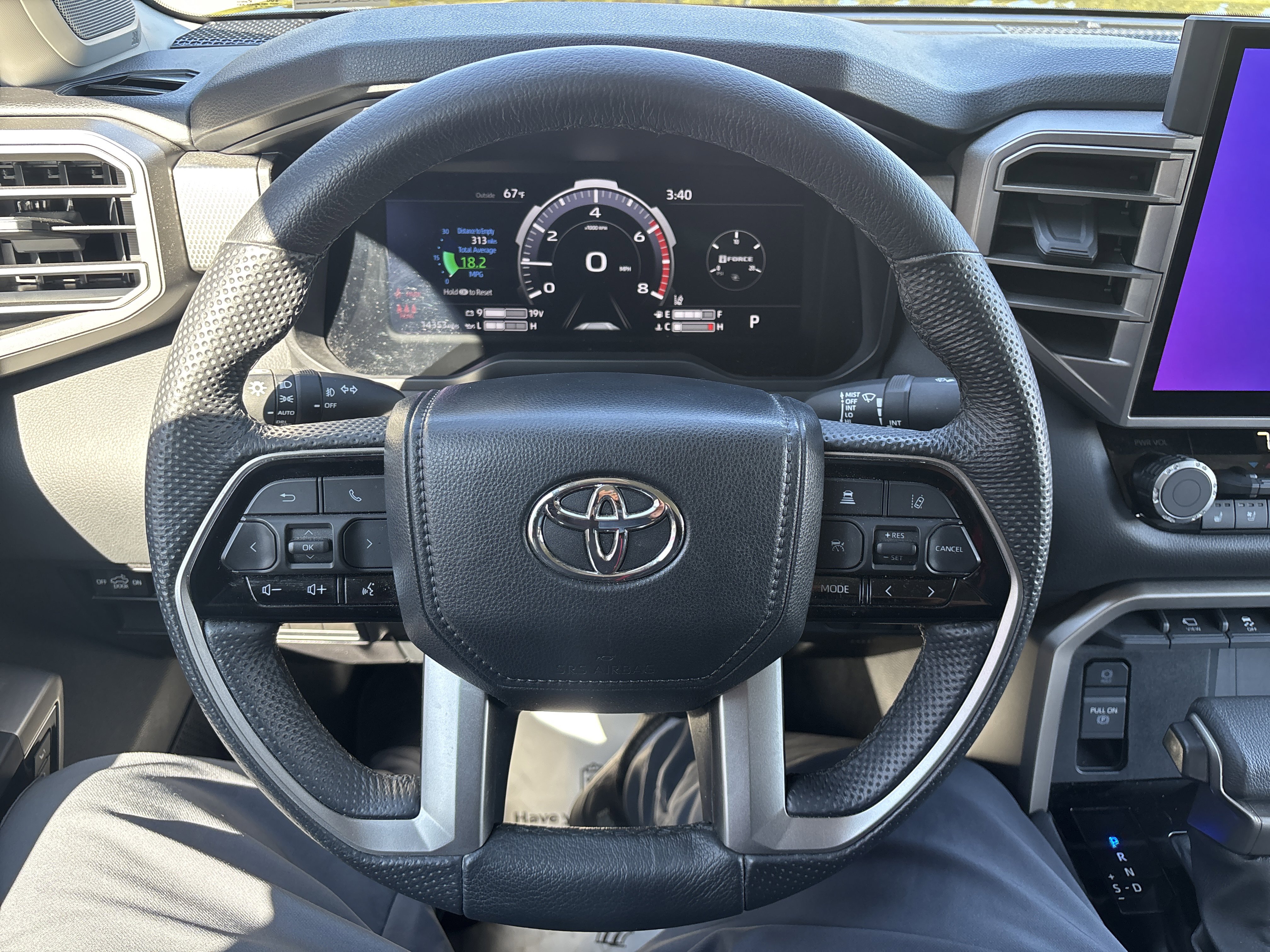Used 2024 Toyota Tundra Limited image 17