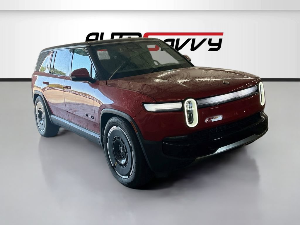 Used 2025 Rivian R1S Adventure Dual AWD/4WD image 1