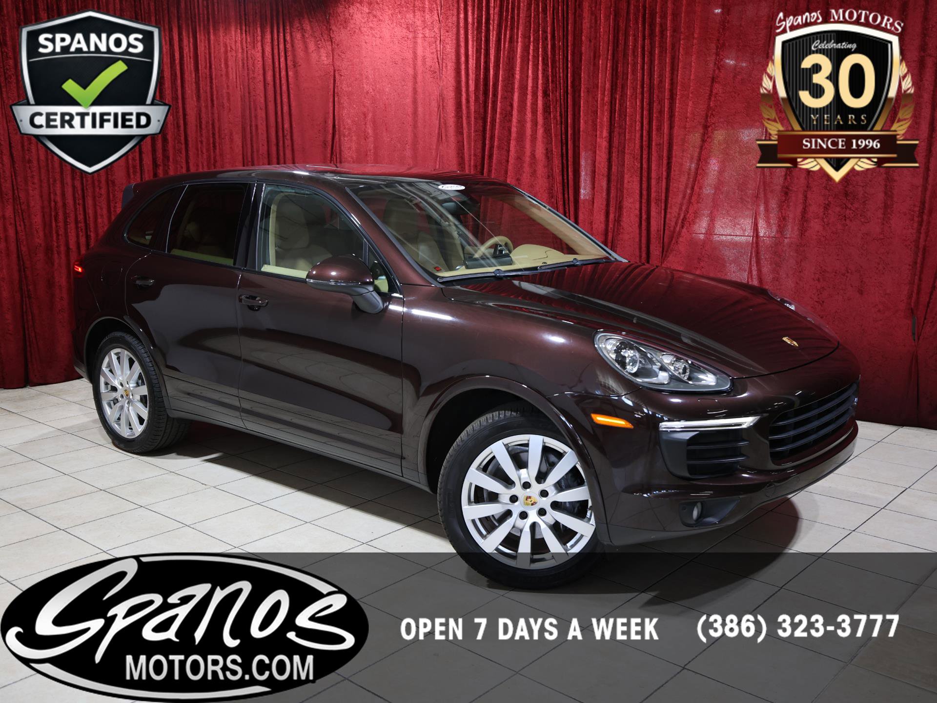 Used 2017 Porsche Cayenne AWD/4WD image 1