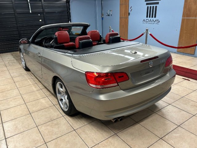 Used 2007 BMW 328i Convertible image 17