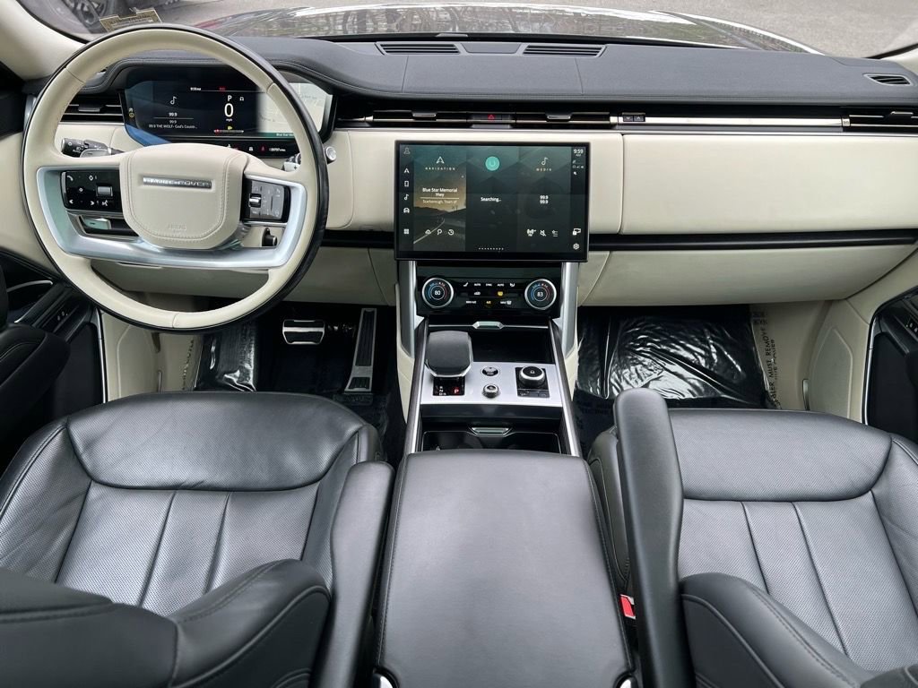 Used 2023 Land Rover Range Rover SE image 27