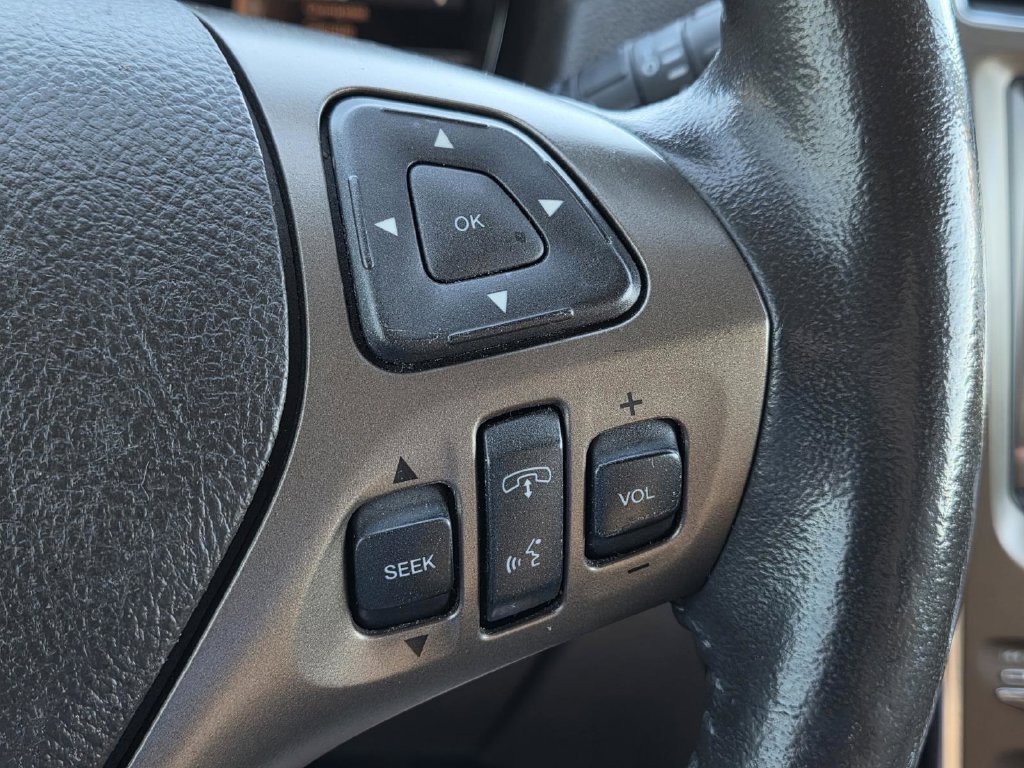 Used 2011 Lincoln MKX 2WD w/ 101A Rapid Spec Order Code image 19