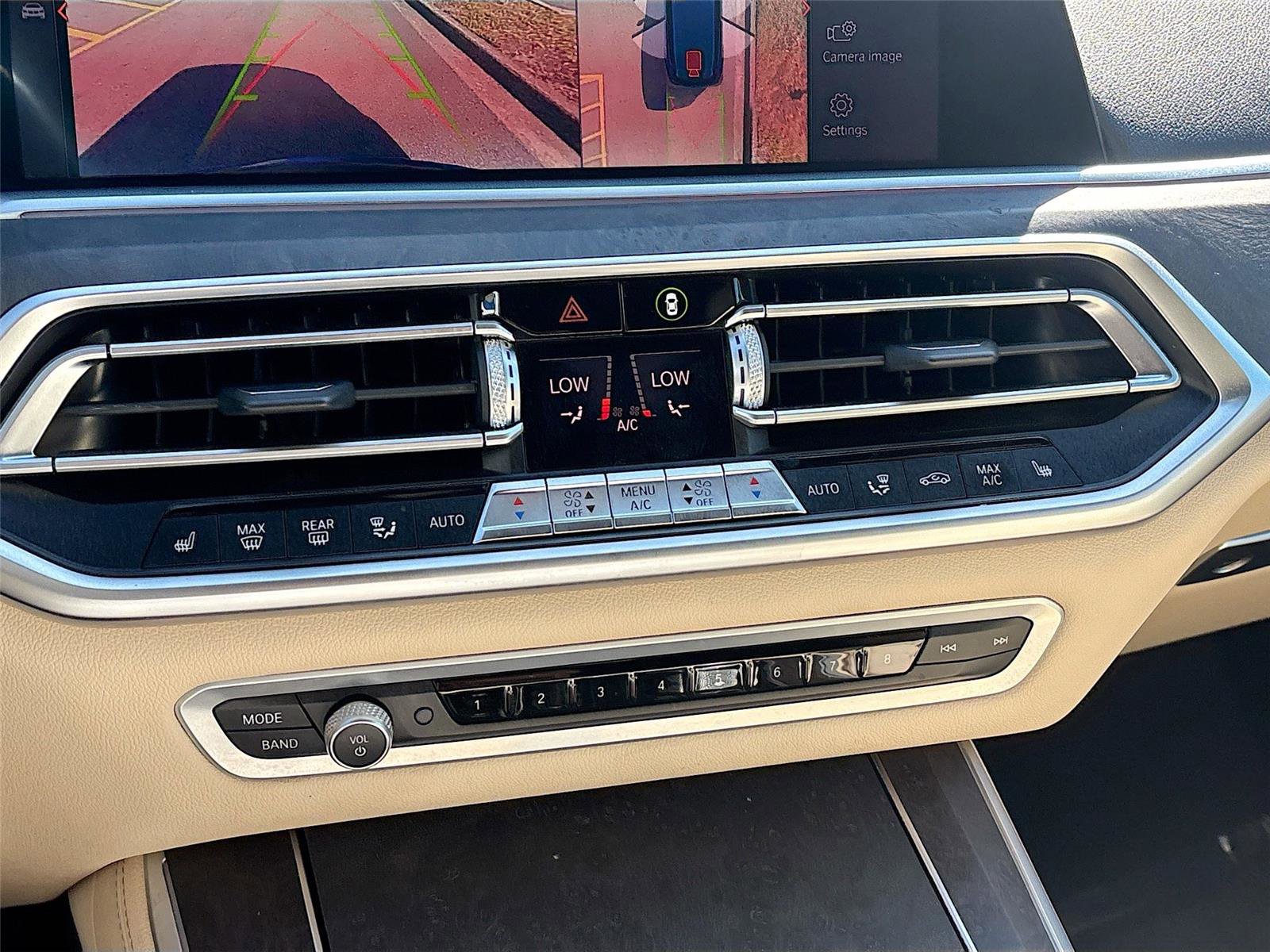 Used 2021 BMW X5 sDrive40i w/ Premium Package image 17