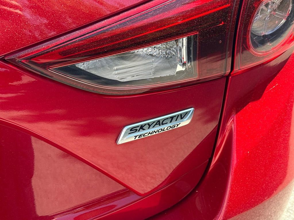 Used 2017 MAZDA MAZDA3 Grand Touring w/ Premium Equipment Package FWD image 20