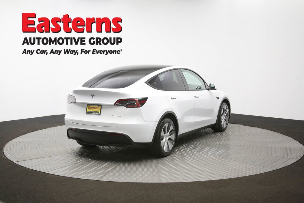 Used 2022 Tesla Model Y Long Range image 38