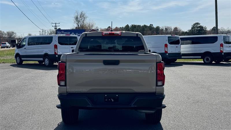 Used 2023 Chevrolet Colorado W/T RWD image 10